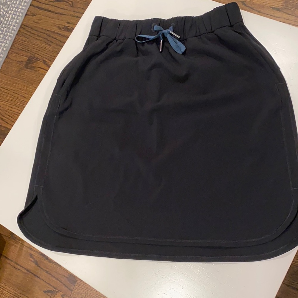 Lululemon On the Fly Skirt 21"